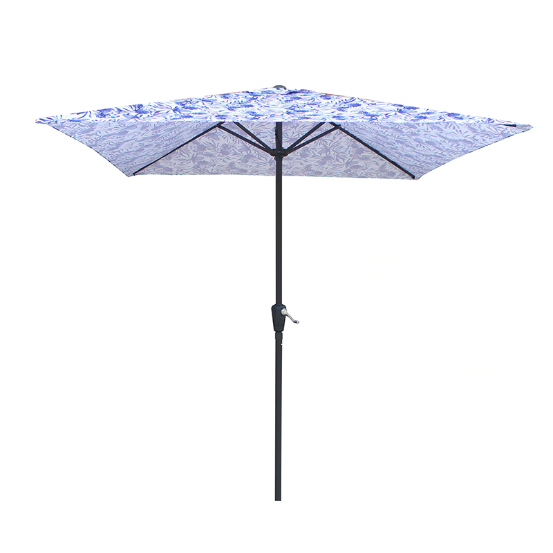 Può il patio ombrelli resistere a forti venti?